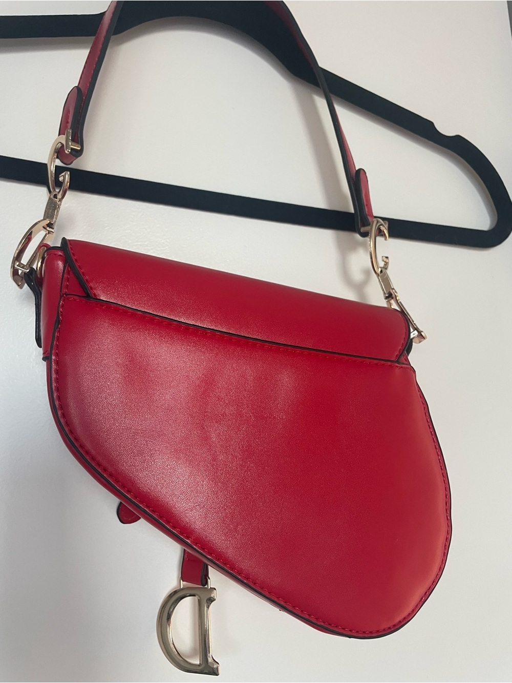 Red Saddle Bag With Gold Charm Shoulder Strap Women's Fashion Inspired - Picture 6 of 12